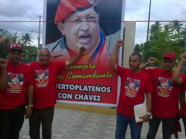  Puertoplateños expresan pesar y solidaridad a Venezuela por muerte de Chávez
