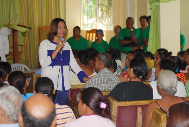 Fiscal Titular de PP realiza encuentro comunitario en Los Coquitos y Playa Oeste