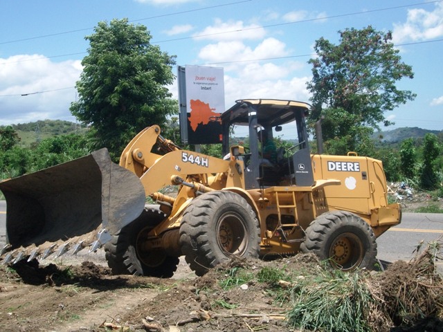 Artesanos de Imbert inician construcción de su nuevo local