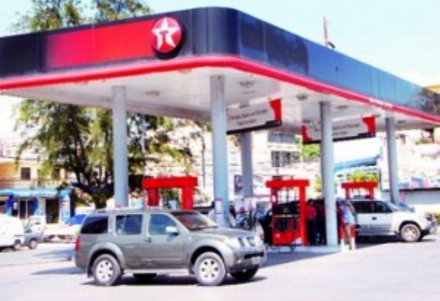 ¡Wepa! Bajan otra vez precios de los combustibles; congelan GLP