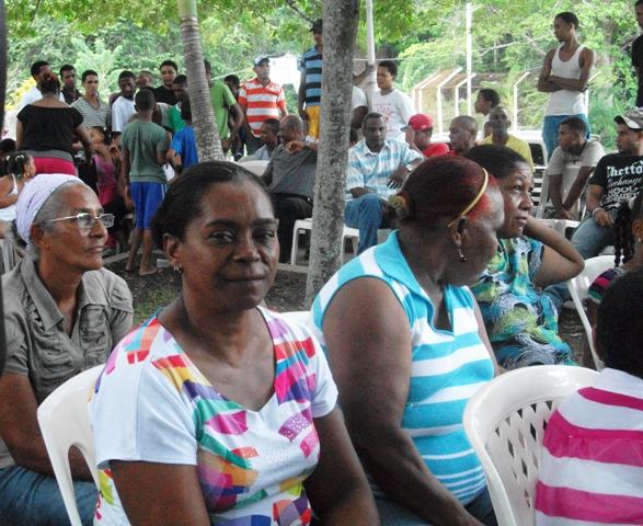 Comunitarios de Barrabás en Imbert exigen más atención por parte de las autoridades