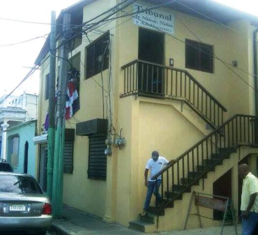 Prisión preventiva a menor de 14 años mató de una puñalada a otro jovencito en Montellano