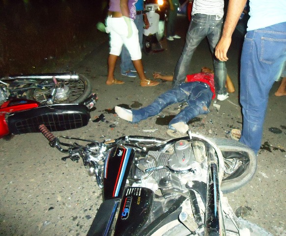 Accidente deja un muerto y cuatro heridos en La Sabana de Luperón