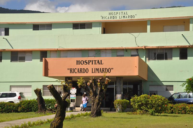  Paro de enfermeras por 48 horas causa serios problemas en hospital de PP