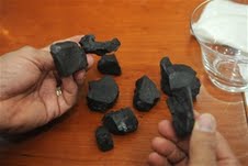 Geólogo pone en duda que exista carbón mineral en Puerto Plata