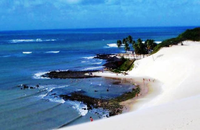 Informe asegura que cambio climático afectará al turismo de sol y playa