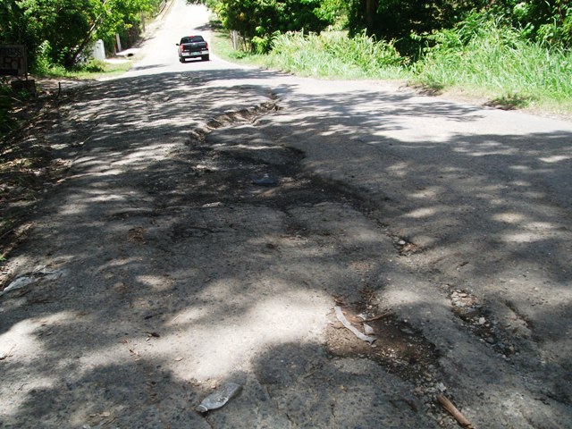 Deploran malas condiciones de carretera que conduce hacia Luperón