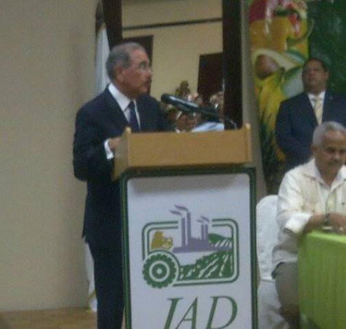 Presidente Medina recibe reconocimiento en PP por parte del sector agropecuario nacional