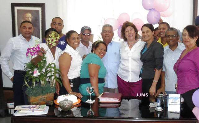 Gobernadora PP se reúne con los representantes del Programa Nacional de Edificaciones Escolares