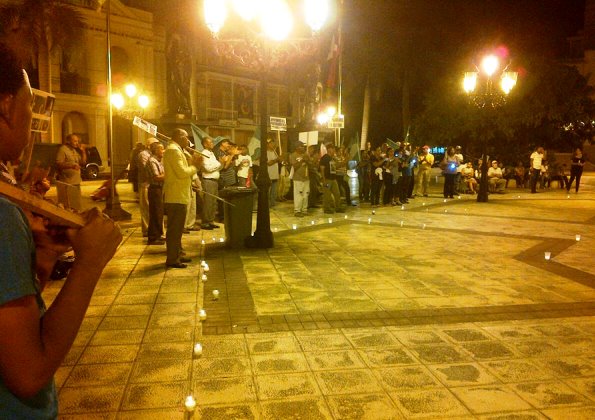 Realizan parada cívica en Plaza Independencia de PP dentro de jornada nacional contra la corrupción e impunidad