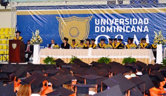 Universidad O & M recinto Puerto Plata gradúa a 359 nuevos profesionales en distintas áreas del saber
