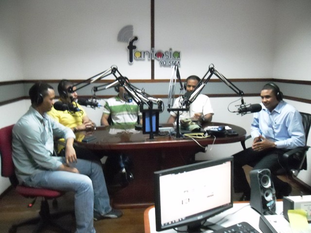 Jóvenes del PLD en Puerto Plata llaman a votar por Frank Salvador en  la elección de nuevos miembros del CC