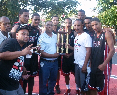  Equipo A del Club Deportivo Fantástico gana XVI Copa de Baloncesto La Altagracia 2014