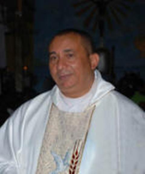 Sacerdote recuerda a las autoridades de que Sosúa aún sigue esperando la construcción de su hospital