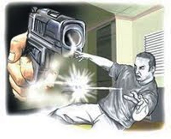 Dos hombres resultan heridos por arma de fuego durante riñas en Gaspar Hernández y Puerto Plata