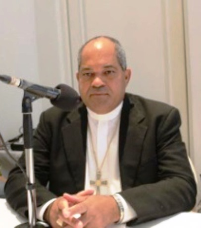 Obispo Corniel Amaro asegura que "se deben mejorar vías comunicación Puerto Plata"