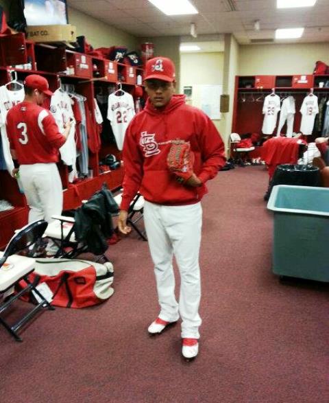 Lanzador Puertoplateño Carlos Martínez impresiona en San Luis por sus potentes lanzamientos