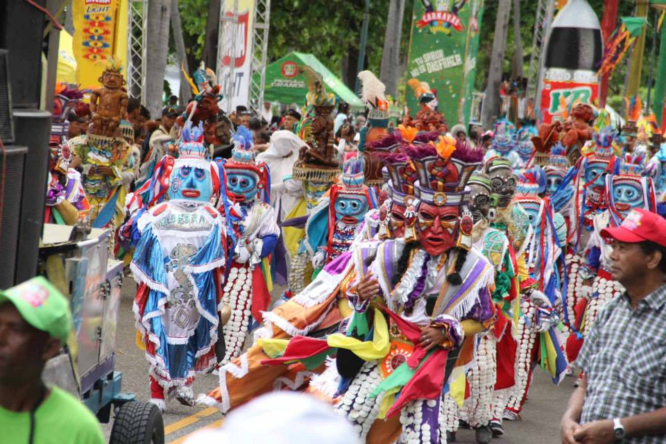 Comparsas de PP se alzan con premios en varias categorías del Desfile Nacional de Carnaval