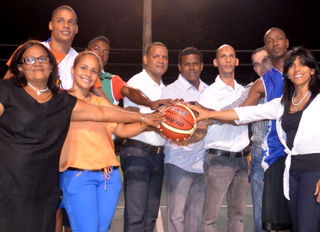 Inauguran segundo torneo de la Liga de Campeones; Lobos del Gregorio Luperón triunfan en apertura