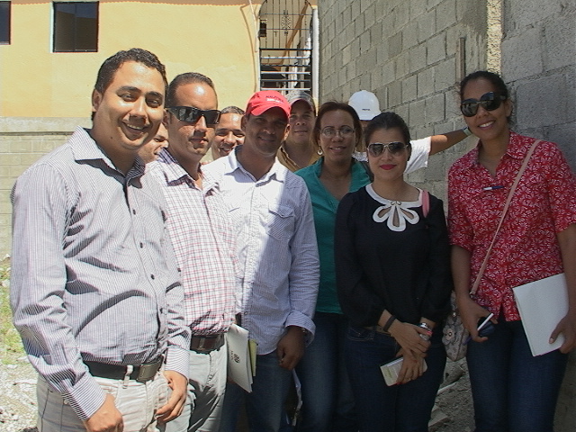 Comisión de Obras Públicas y Educación inspecciona escuelas que se construyen en PP