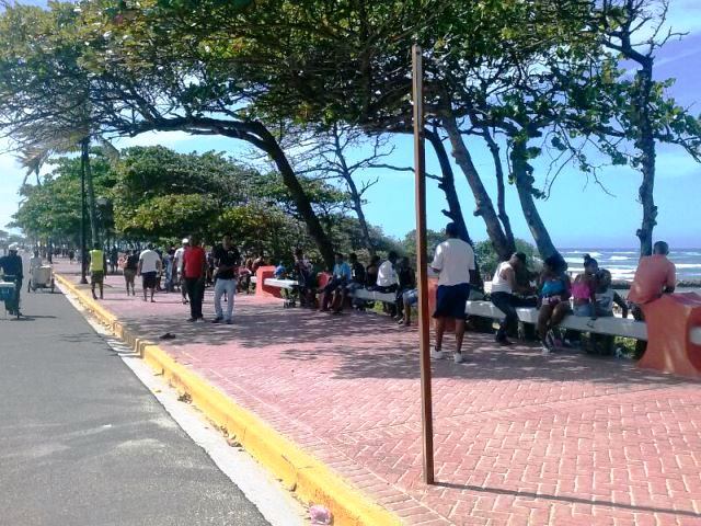 Se registran fuertes temperaturas en PP, se espera vaguada produzca aguaceros a partir de esta tarde