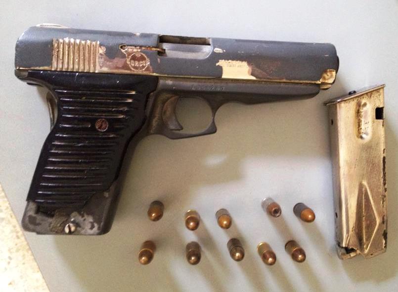 Mediante un operativo policial apresan en Imbert un hombre de 44 años con una pistola ilegal
