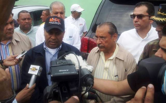 Autoridades gubernamentales evalúan daños causados por inundaciones y anuncian intervendrán comunidades con ayudas
