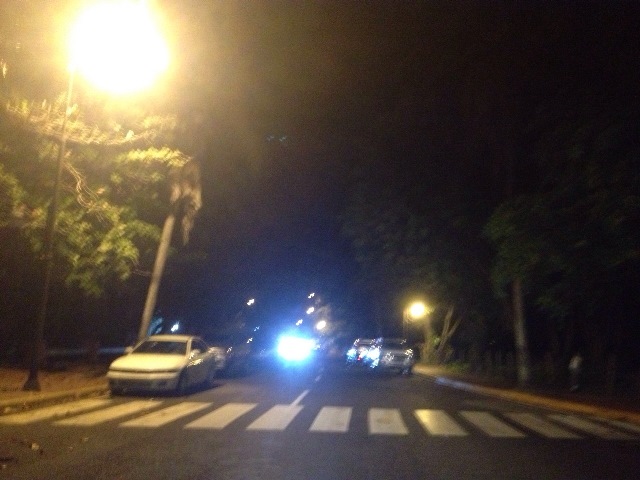 Brigadas de la EDENORTE laboran en alumbrado del malecón de Puerto Plata