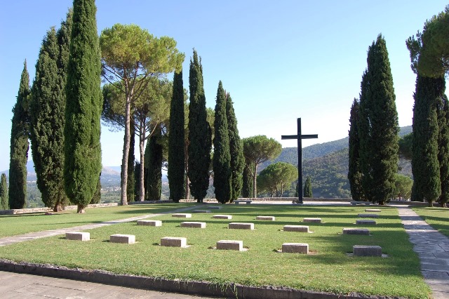 Debido al vandalismo en camposantos de PP anuncian construcción de un cementerio privado