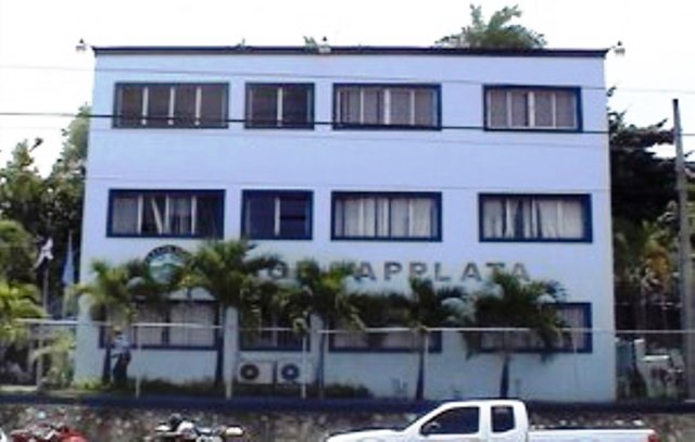 Moradores en sectores y urbanizaciones de Puerto Plata están al grito por la falta de agua potable