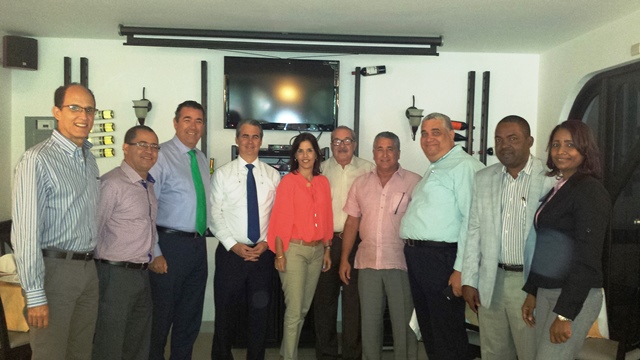 Sector turístico de Puerto Plata se reúne con ejecutivos del Banco Popular 