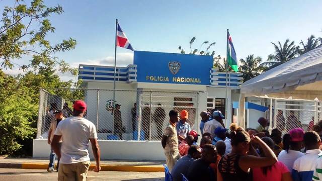 Inauguran moderno destacamento policial en la comunidad Belloso del municipio de Luperón