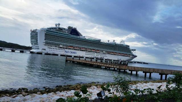  Llegó a Puerto Plata crucero turístico “Carnival Azura” que realizará 3 viajes más a terminal Amber Cove de Maimón