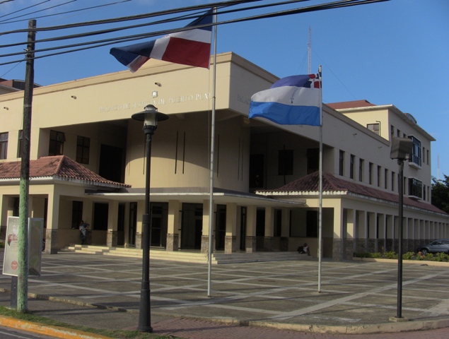 Tribunal ordena prisión preventiva por seis meses en contra de un  hombre que robó parroquia y golpeó sacerdote