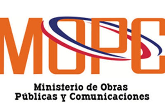 Debido a presuntas irregularidades cancelan empleados de la Dirección General de Tránsito Terrestre del MOCP en Puerto Plata