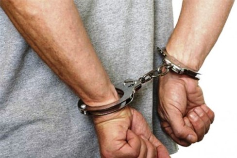 Policía apresa motoconchista acusado de supuestamente haber  abusado sexualmente de una menor