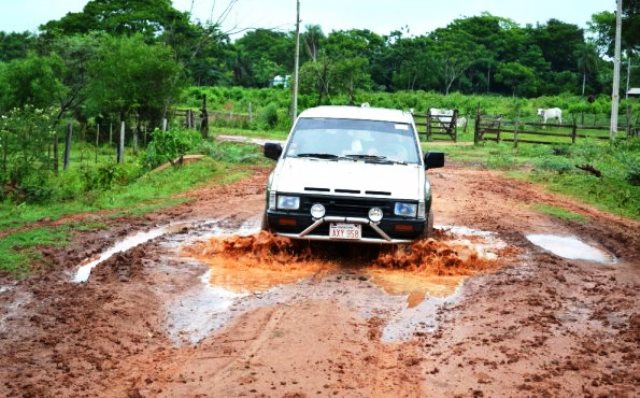 Denuncian que últimas lluvias deterioraron caminos vecinales parte oeste de Puerto Plata