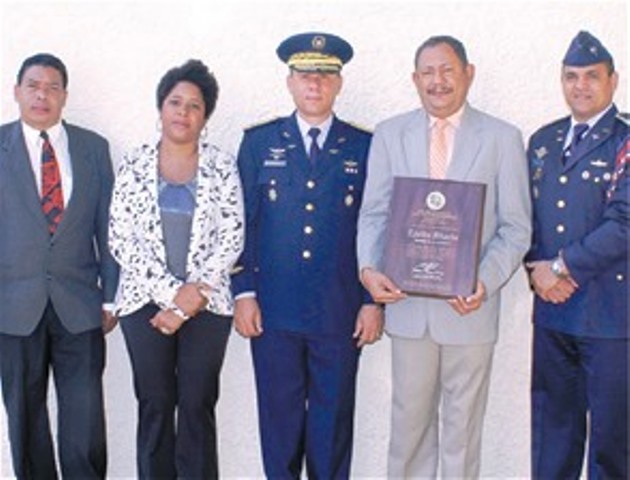Aseguran que la Base Aérea de Puerto Plata trabaja con la comunidad con resultados positivos