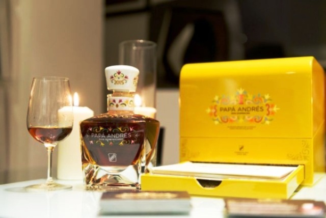 Brugal establece un nuevo estándar para el ron de lujo con la presentación de Papa Andrés