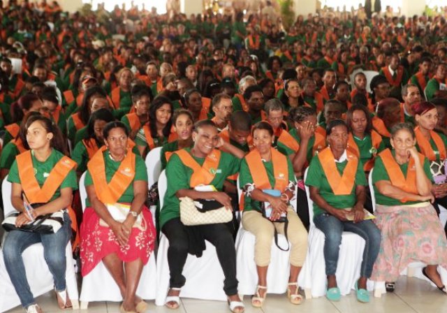 Graduarán hoy en Puerto Plata más de 2 mil personas jóvenes y adultas a través del Plan Nacional de Alfabetización