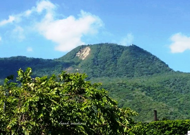  Pronostican aguaceros  dispersos y aisladas tronadas debido a la incidencia de una onda tropical