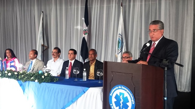 Presentan segunda promoción de especialistas en Emergenciología y Medicina de Desastres