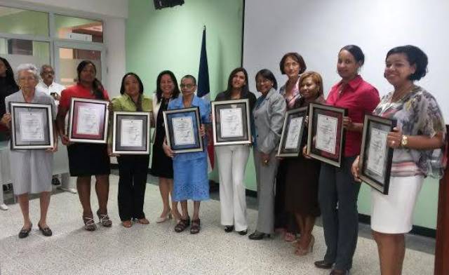   Regional de educación en Puerto Plata reconoce a 8 distinguidas y esforzadas mujeres de toda la provincia