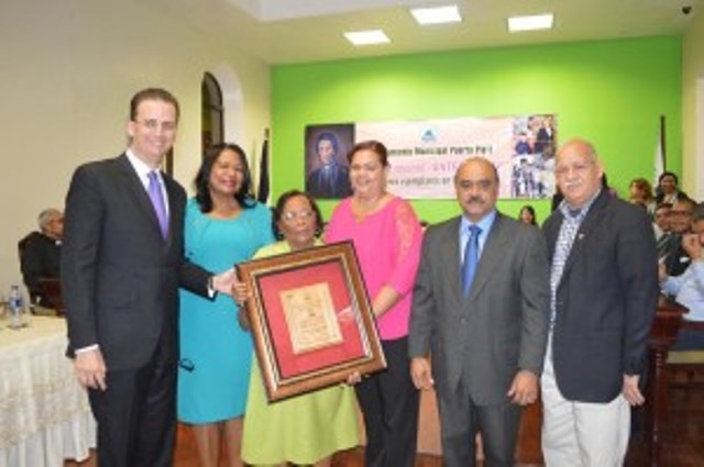 Comisión de Género de la alcaldía de Puerto Plata reconoce a seis valiosas mujeres de esta jurisdicción