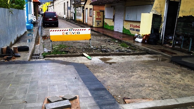 Dirigente del PRD critica lentitud en trabajos del Centro Histórico y del Anfiteatro de La Puntilla
