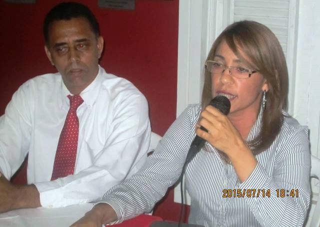 Regidora Miriam Pichardo de la APD se juramenta con sector externo con Leonel