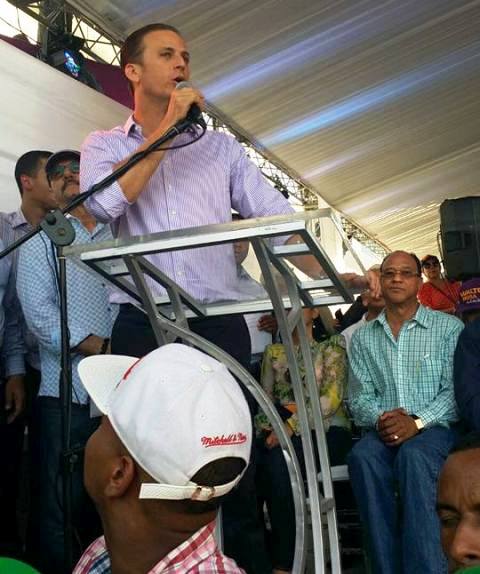 Peledeístas y perredeístas proclaman a Walter Musa como candidato a la alcaldía de Puerto Plata
