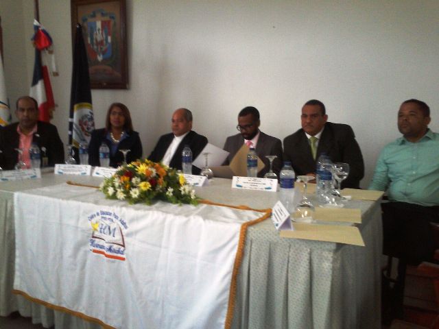 INFOTEP entrega certificados de cursos realizados a internos del Centro Penitenciario San Felipe