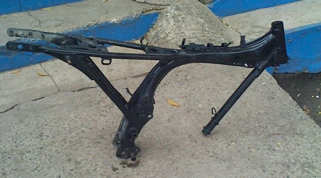 Denuncian que una banda dedicada a robar motocicletas para venderlas por piezas opera en sectores parte baja PP