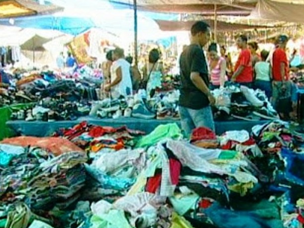 Por falta de circulante ventas de artículos en La Pulga de Puerto Plata han bajado considerablemente